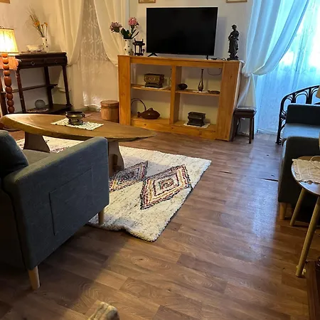 Casa Bella Centre De Corsica *