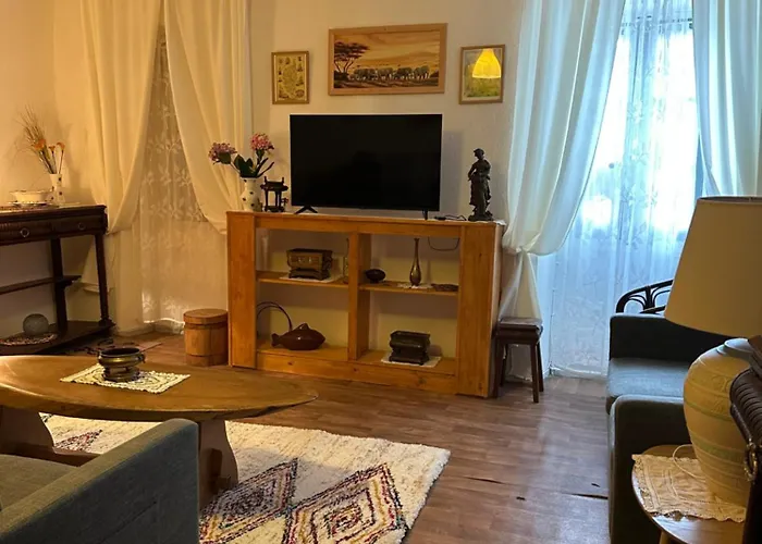 Casa Bella Centre De Corsica *